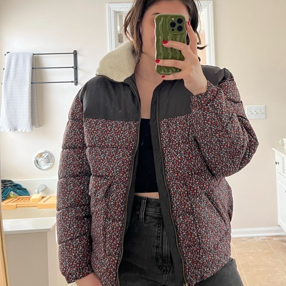 Universal Thread Puffer - Picture 1 of 3